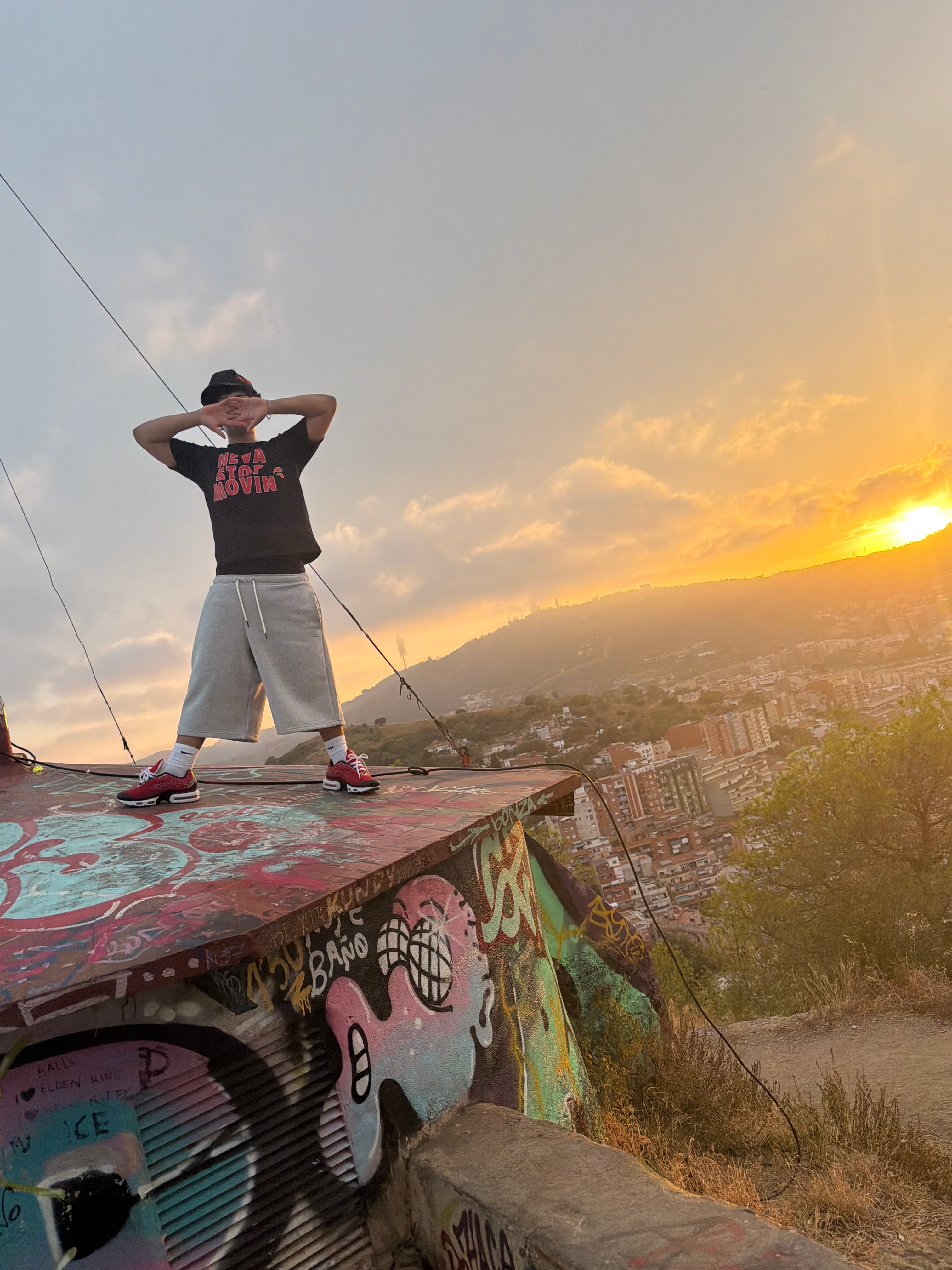Neva Stop Movin T-shirt [Bright Crimson]